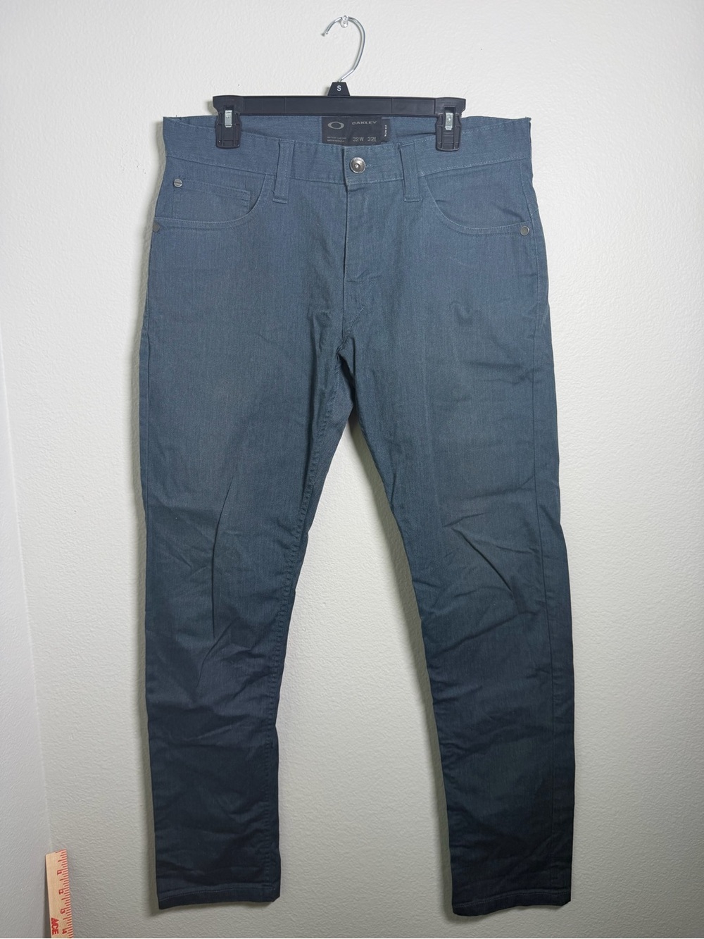 Oakley Slim Fit Men’s Slate Blue Pants 32W 32L 5 Pocket Athletic Active Look